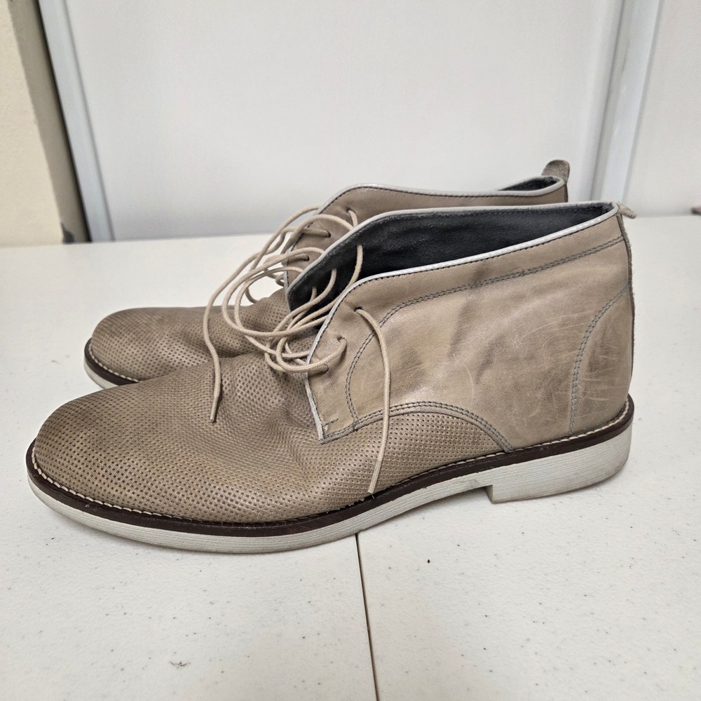 Lavorazione Artigiana Mens Perforated Leather Chukka Boots Made in Italy Size 41
